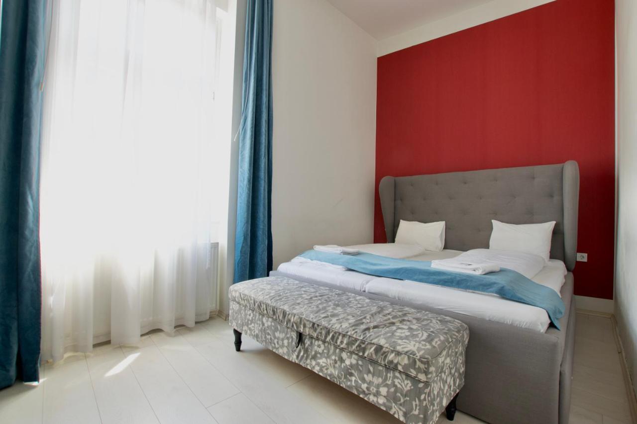 Premium Apartments By Hi5 - Astoria Square Βουδαπέστη Εξωτερικό φωτογραφία
