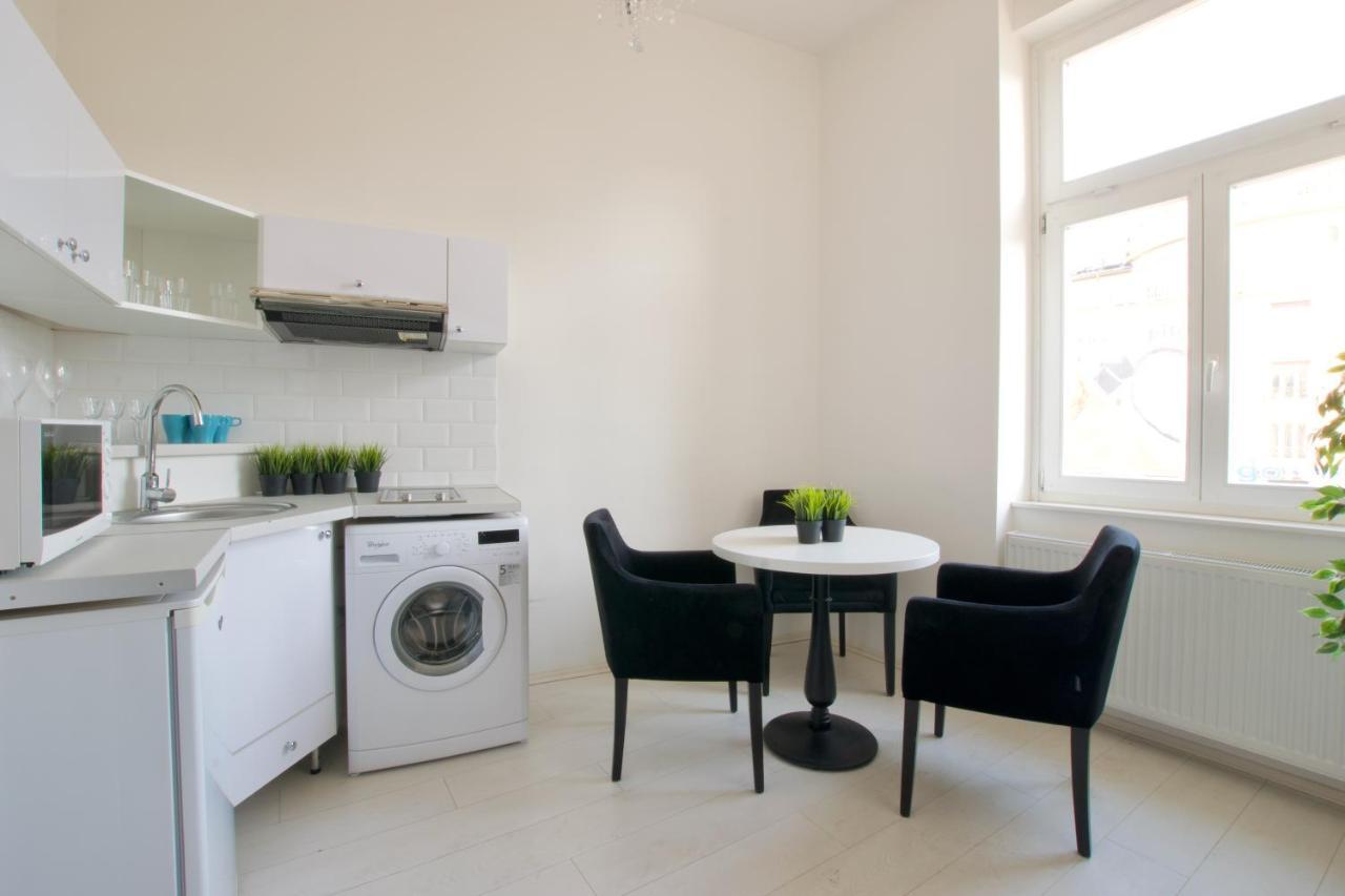 Premium Apartments By Hi5 - Astoria Square Βουδαπέστη Εξωτερικό φωτογραφία